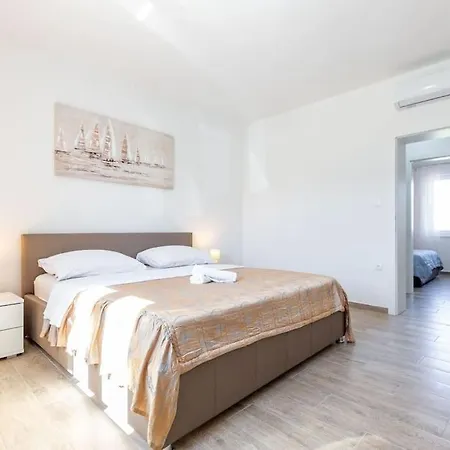 Ferienhaus Silvija *