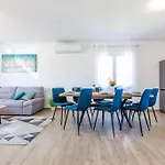 Holiday home Silvija