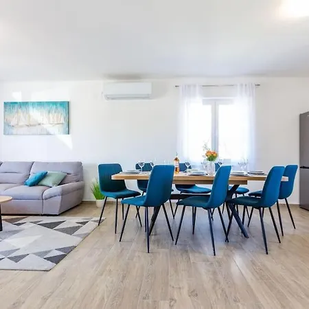 Silvija Сasa de vacaciones Brisevo