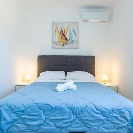 Silvija Holiday home Brisevo